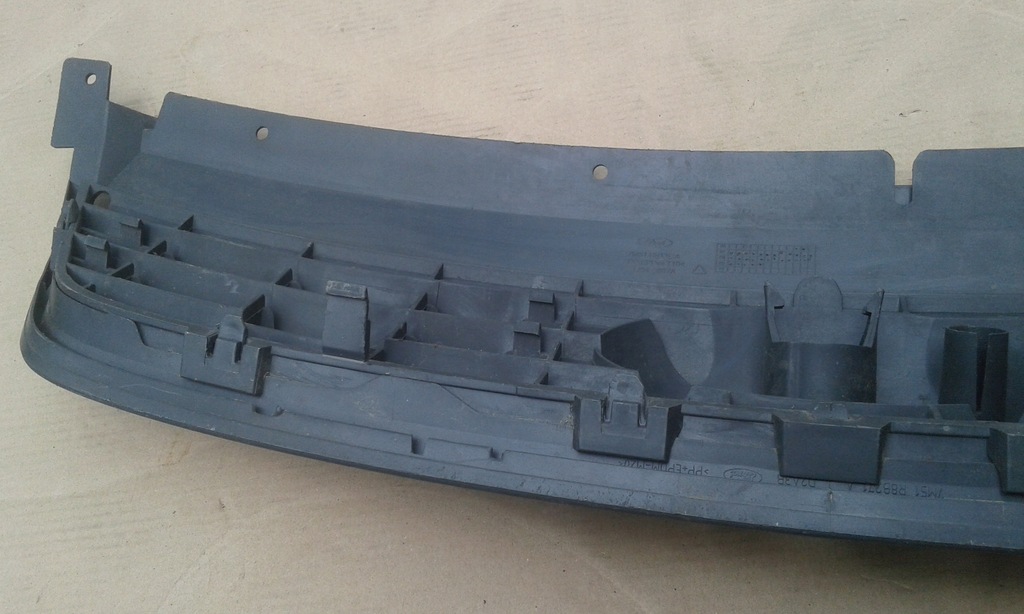 фото №5, Решітка радіатора решітка радіатора ford c-max mk1 lift 2007-2010 7m51r8138a