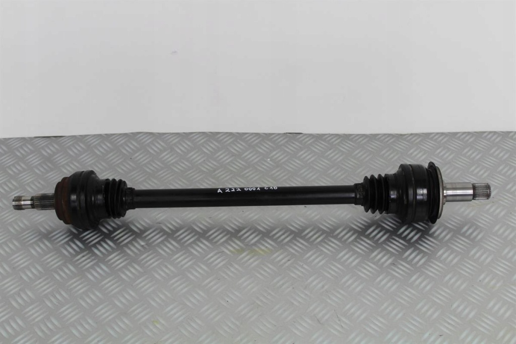 фото №1, Приводной вал задняя mercedes s-klasa w222 3,0 v6 t 14-17 r