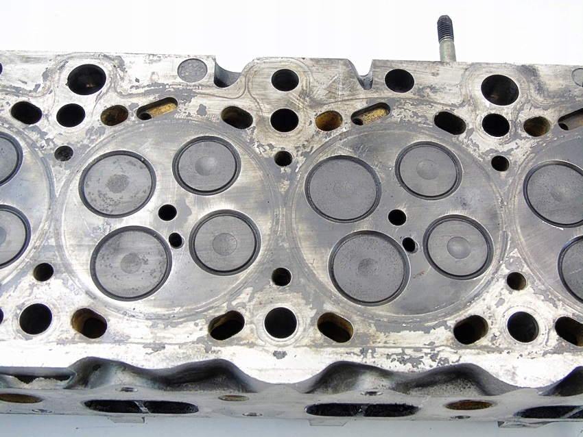 фото №9, Головка rf3f 3-2 2.0 td ditd mazda premacy 626 323 rf3f