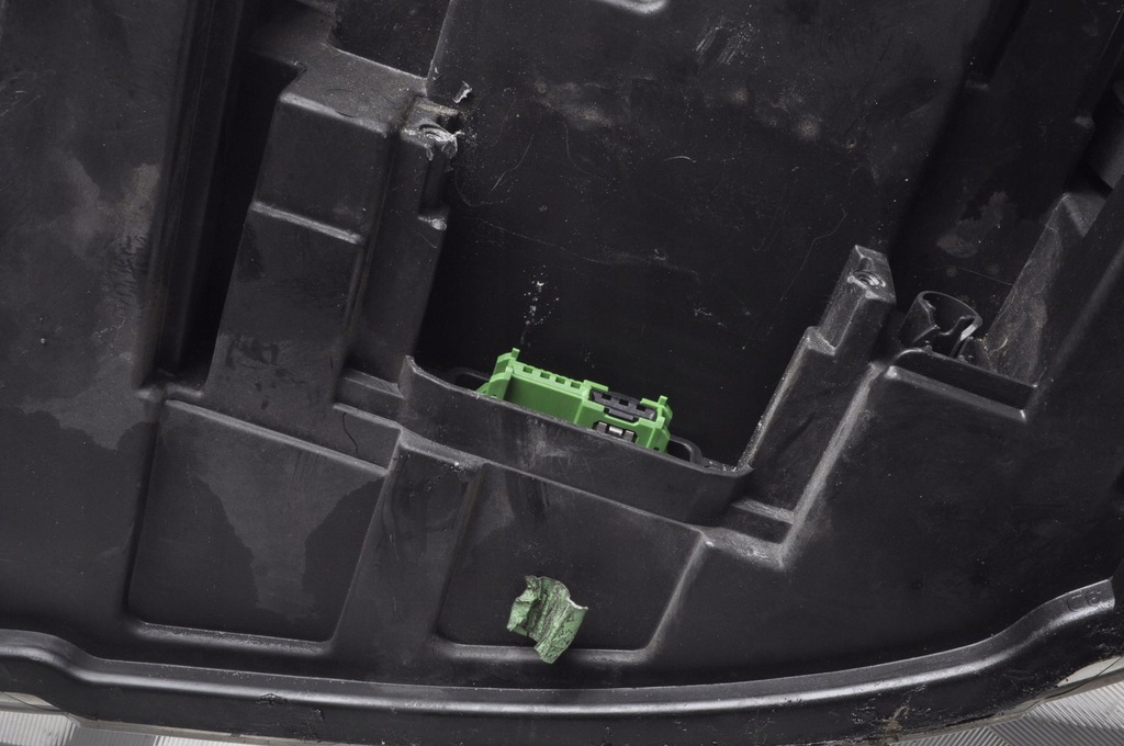 фото №11, Range rover l320 лампа права передня bi ксенон uk