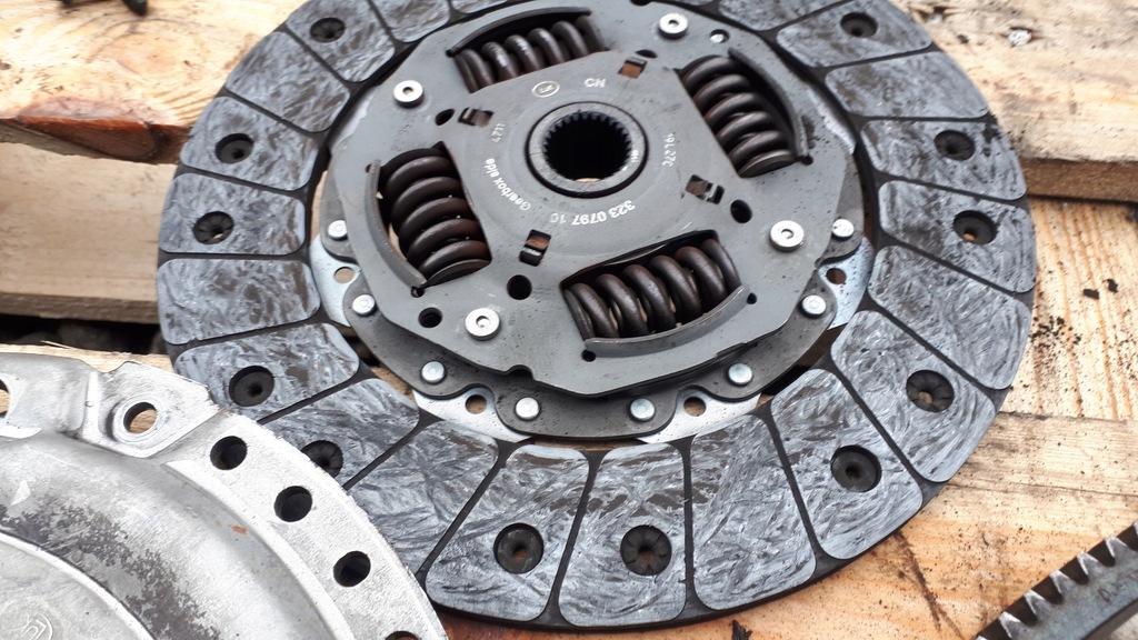 фото №6, A3 8v s3 сцепление колесо двухмассовый 1.4 tfsi golf vii