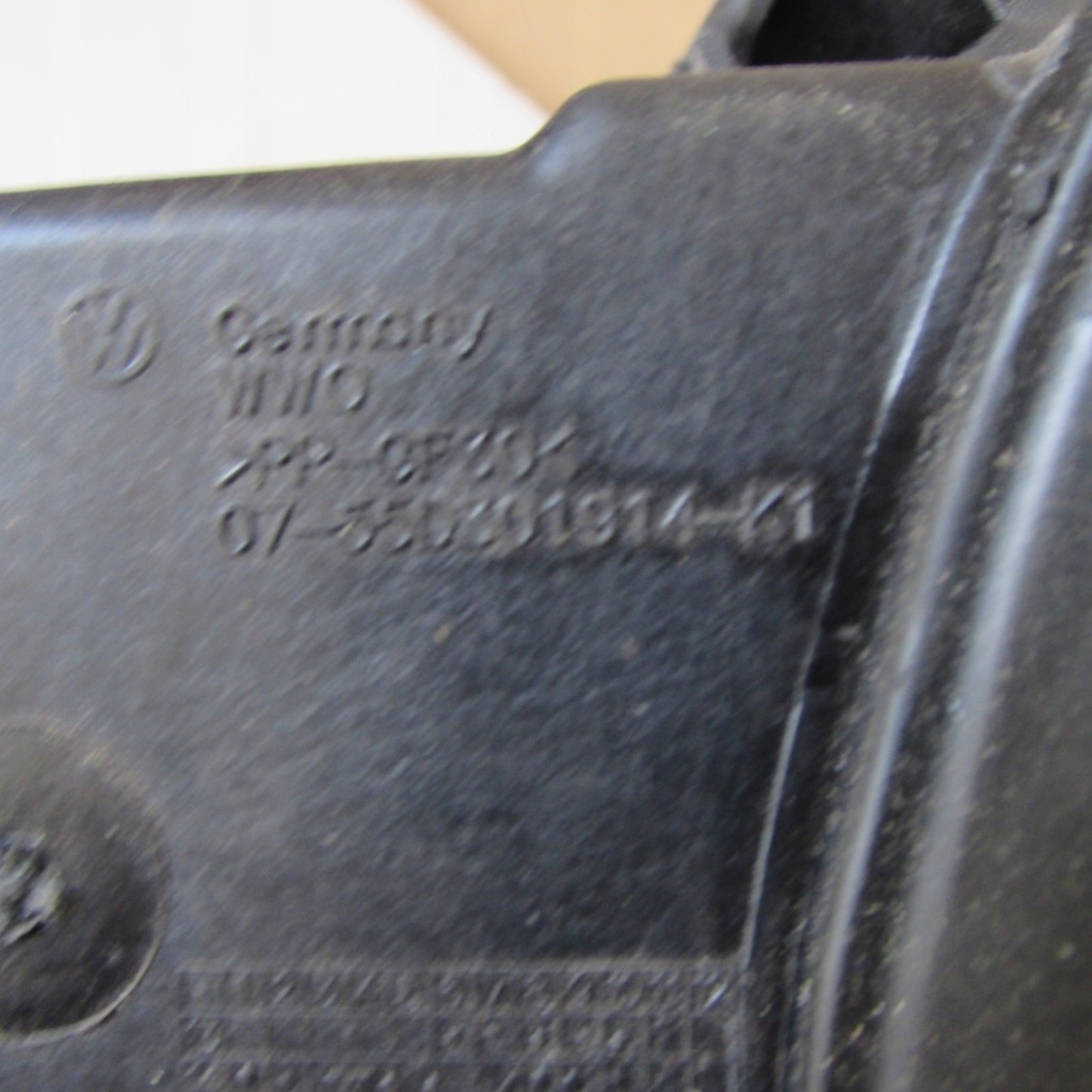 фото №4, Vw golf sportsvan крышка заливной топлива заливная горловина