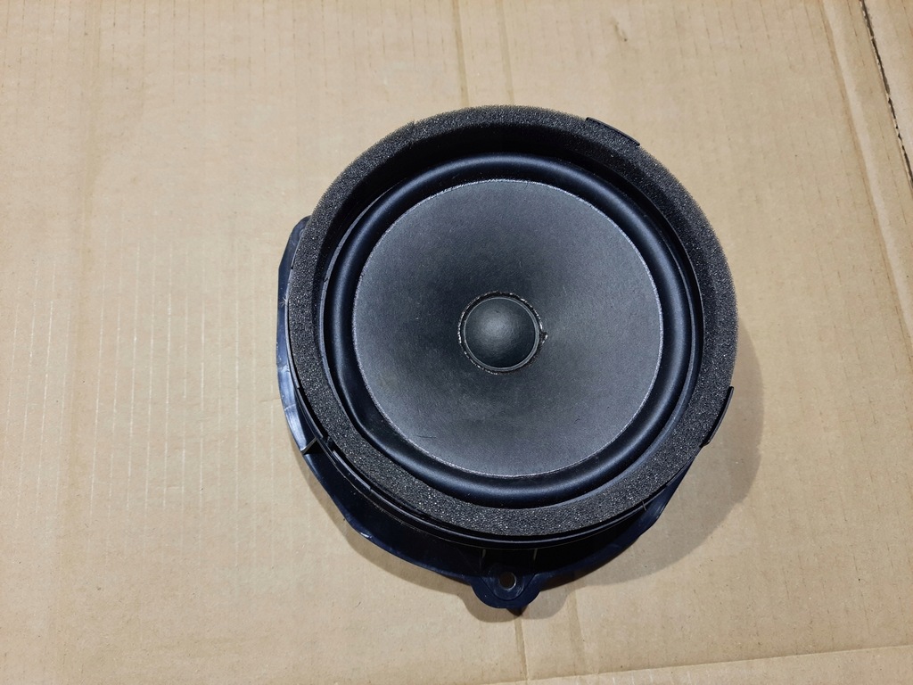 фото №11, Audi a6 c8 динамик задняя правый левый 4k9035411