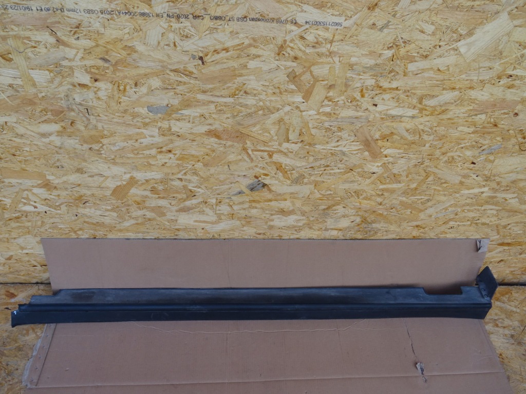 фото №1, Hyundai santa fe iv порог молдинг порог правая 87752-s1000