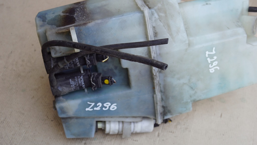 фото №5, Volvo v50 s40 ii бачок омывателя 8659490