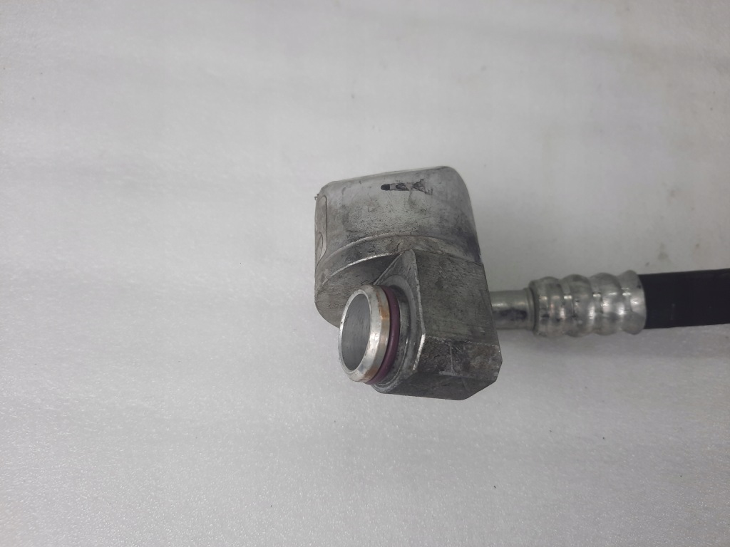 фото №7, Трубка кондиціонера mercedes cklasa w204 2048302615