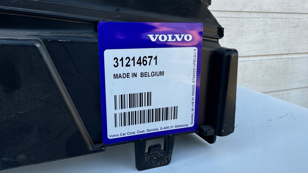 фото №8, Решётка радиатора воздуховод воздуха volvo c30 v70 31214671 31283503
