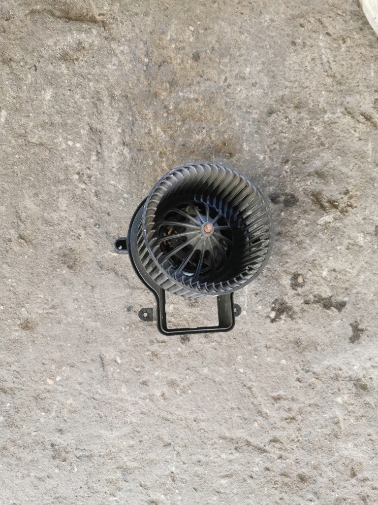 фото №1, Повітродувка вентилятор peugeot 3008 5008 i t3953001