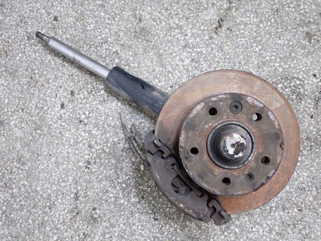 Купити Поворотний кулак амортизатор правий перед rwd mercedes sprinter 903 w903 2.2cdi 02r