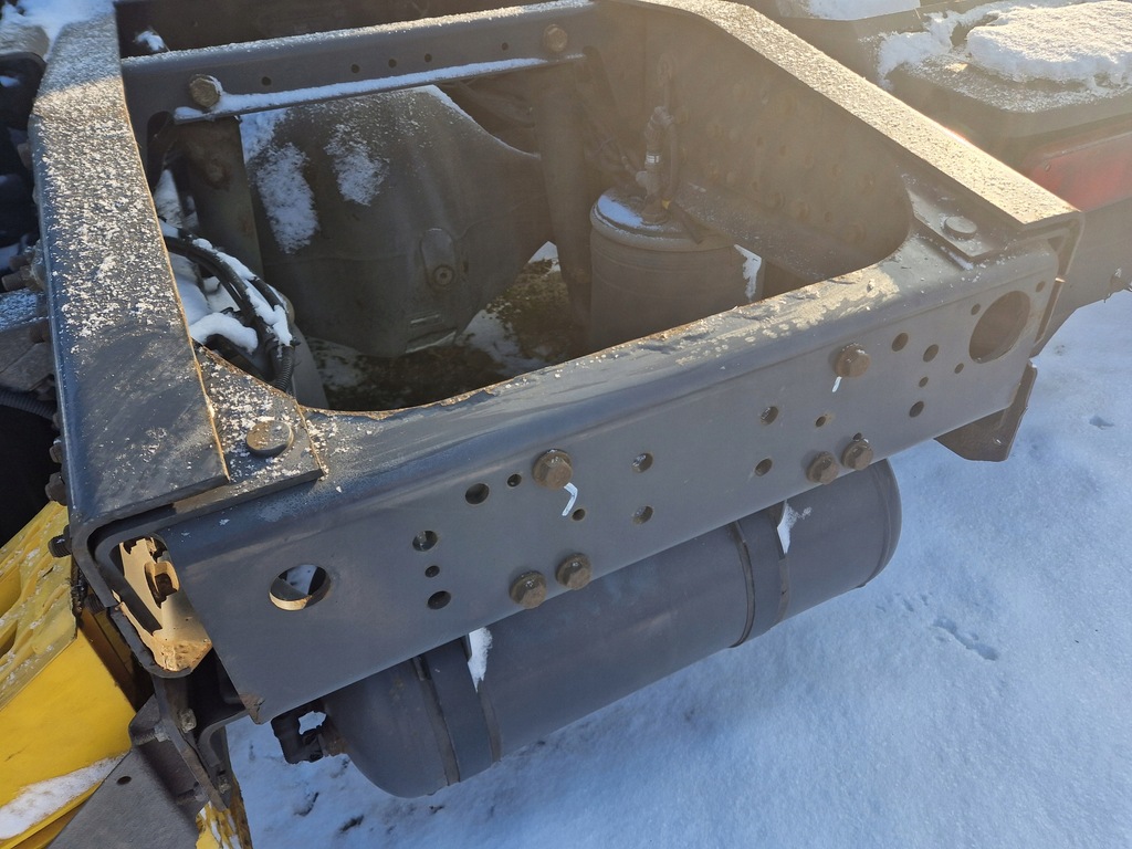 фото №3, Балка поперечина рамы задняя renault premium dxi magnum dxi