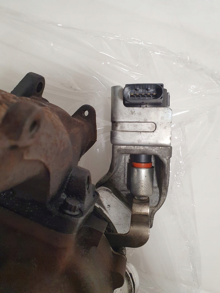 фото №13, Bmw x1 e87 e90 2.0d nr7d20 турбіна турбонагнітач регулятор комплектна