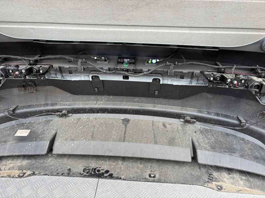 фото №13, Volvo ex30 2024r. бампер задняя камера 4xpdc kompletny