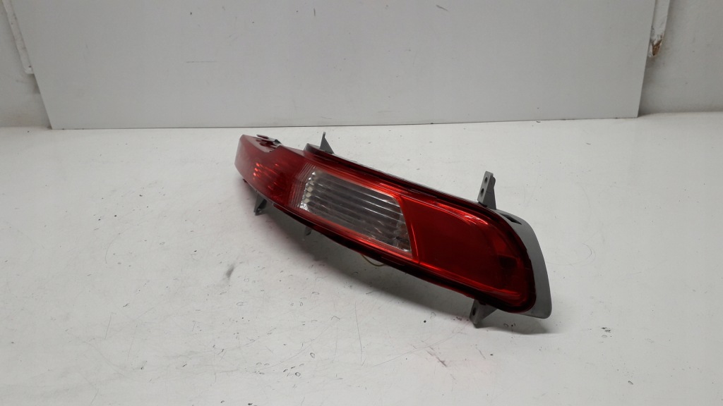 фото №10, Kia sportage 3 iii 10- лампа w бампер правая задняя