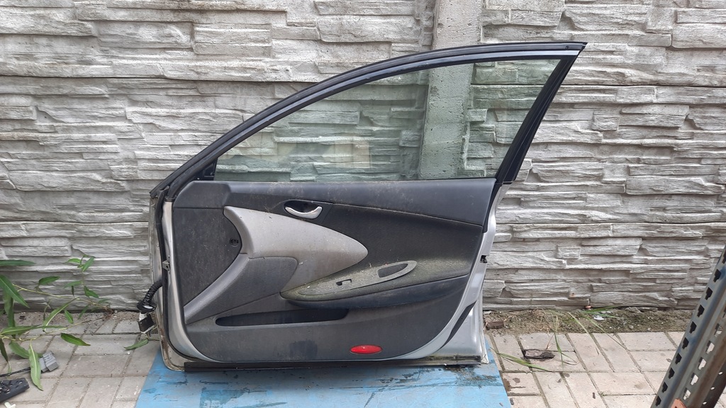 фото №14, Дверь перед передние правое nissan primera p12 hb