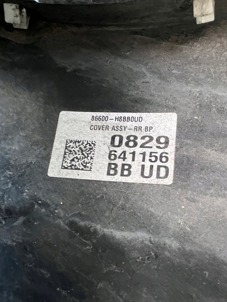 Бампер задній задній kia stonic 17- білий в Україні