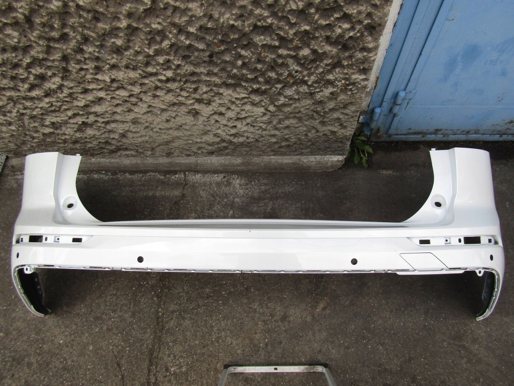 фото №1, Volvo xc60 ii бампер задня 17r--