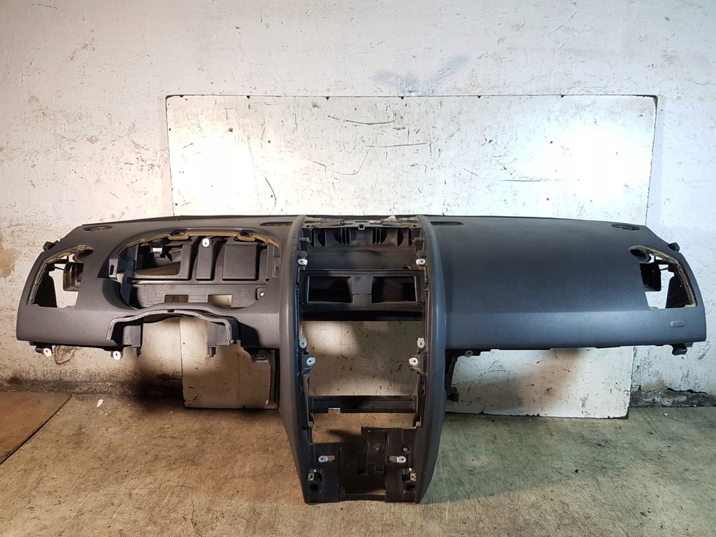 фото №1, Приборная панель приборная консоль renault megane ii