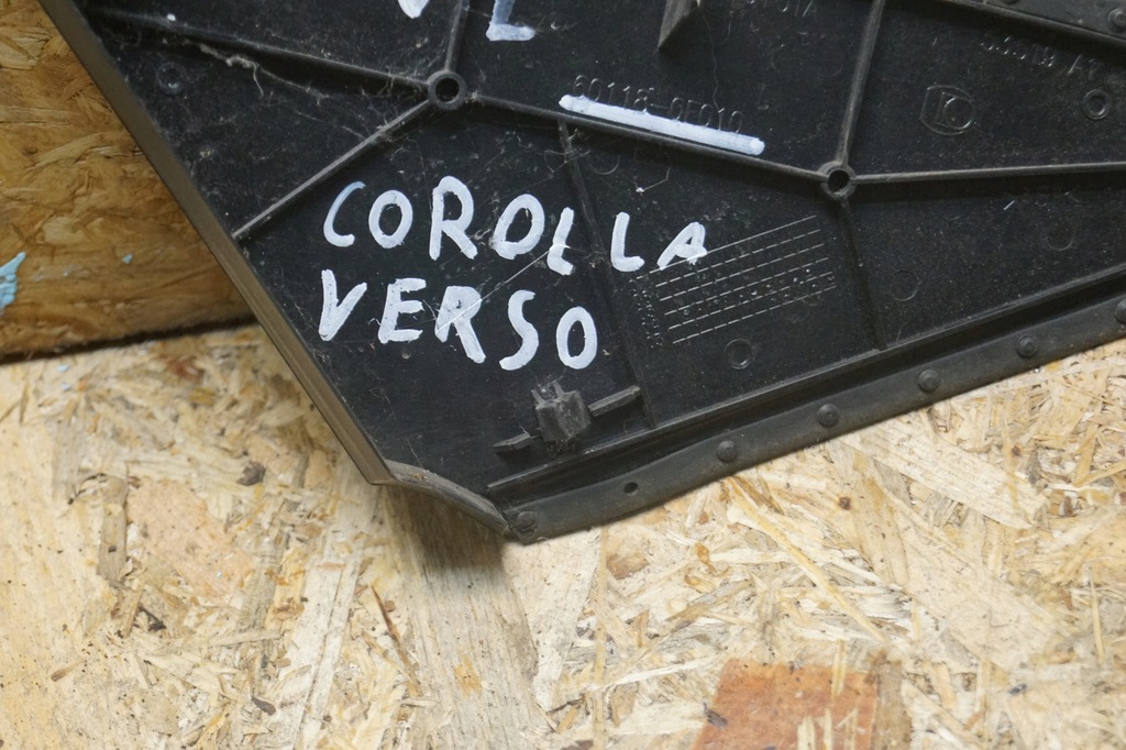 фото №8, Треугольник крыла левый toyota corolla verso ii 60118-0f010