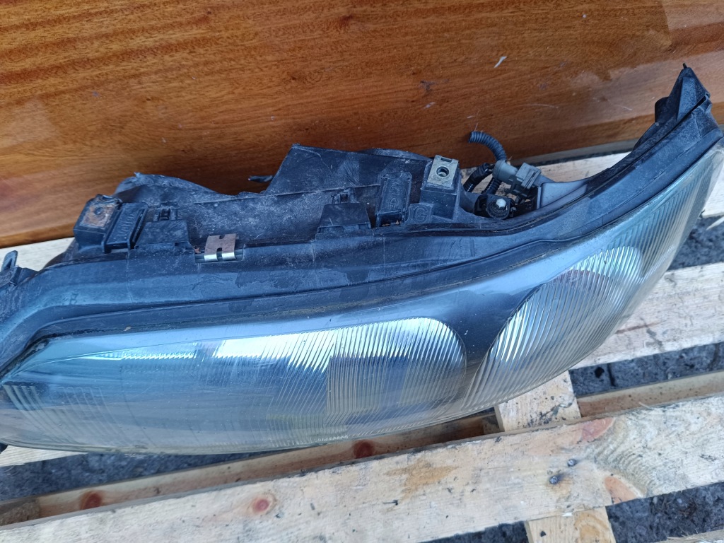 фото №7, Лампа перед левая volvo v70 ii 2 оригинал europa