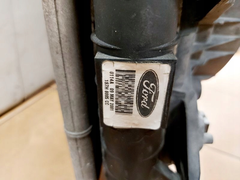 Mondeo mk3 2.5 v6 радиатор воды кондиционер вентилятор с Разборки