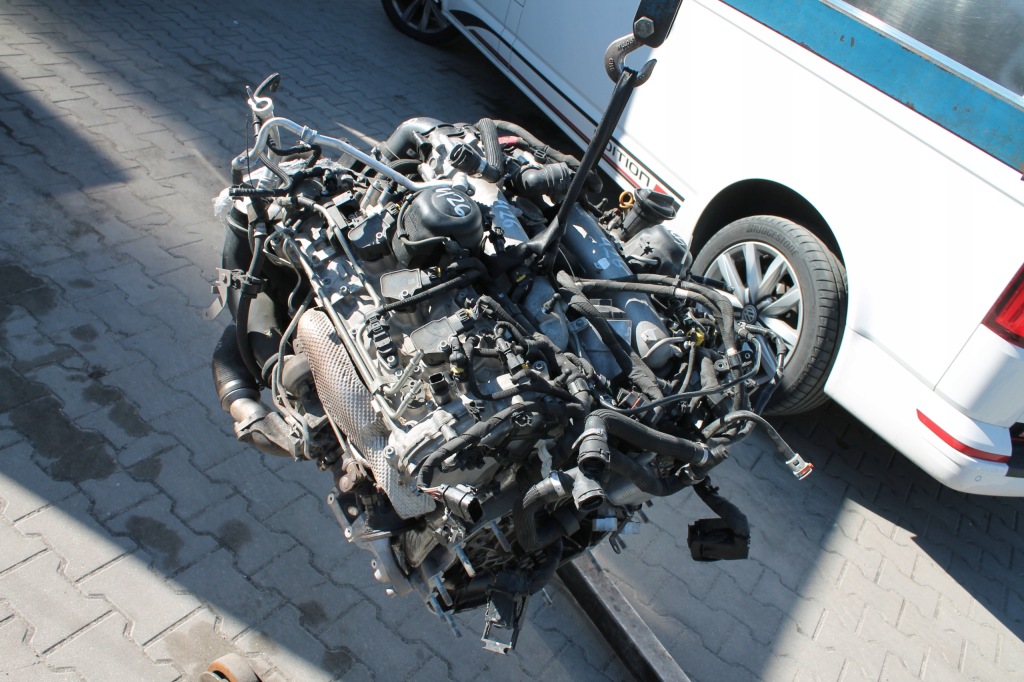 Двигатель bmw alfa romeo 2,9 510ps 270050436 40 tyskm с Разборки