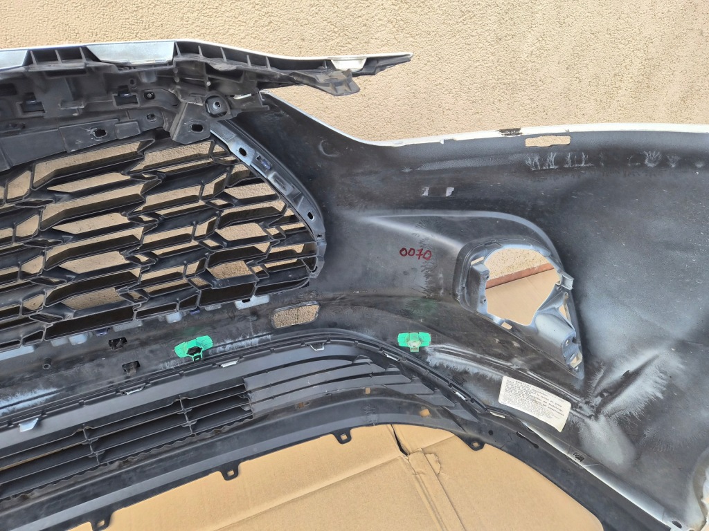 Бампер перед toyota highlander 4 iv омивачі pdc оригінал в Україні