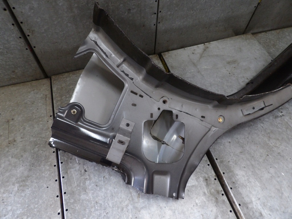 Купить Jeep grand cherokee wj крыло правая  задний