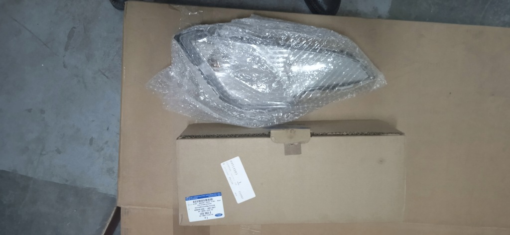 фото №1, Противотуманная фара ford ecosport оригинальный номер 2235531