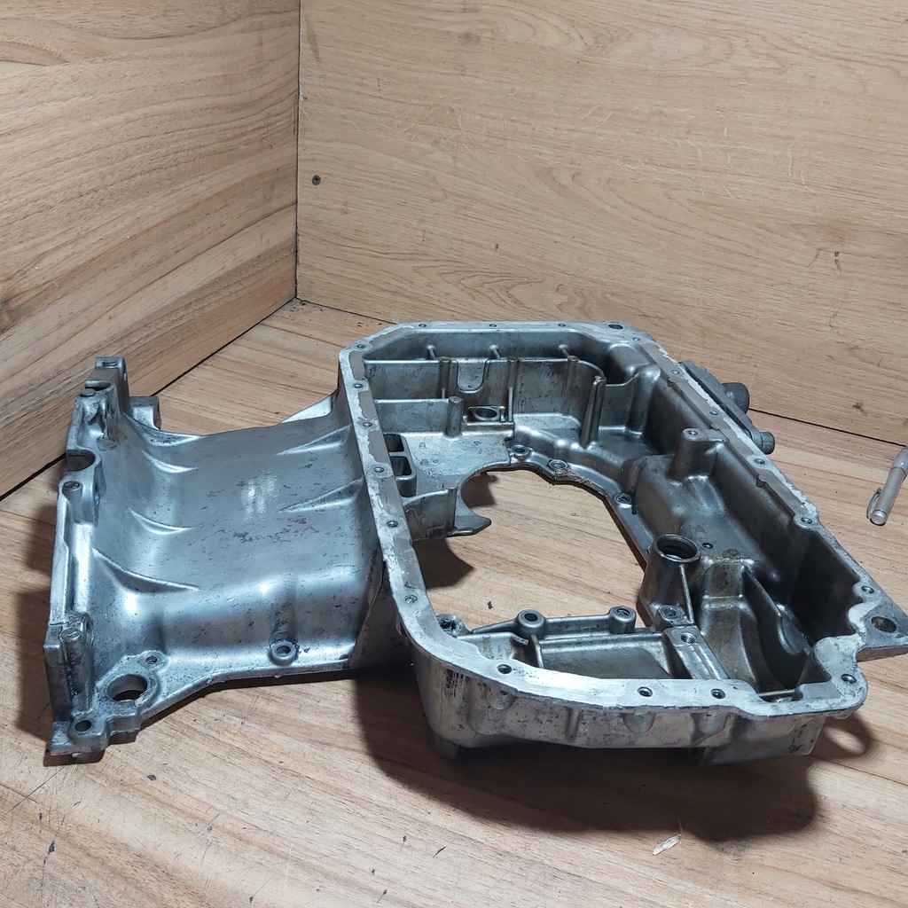 фото №1, Поддон масляная audi a6 c5 2.5 tdi 059103603k