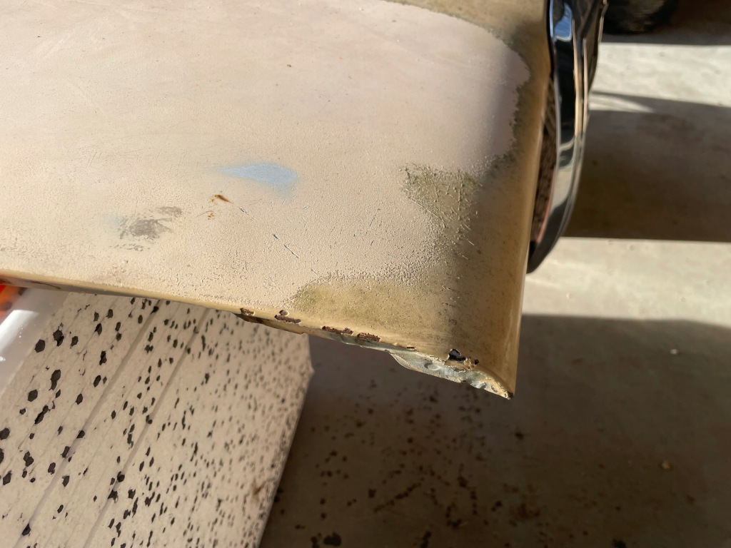 Капот mercedes w123 циліндр замка запалювання без  іржа в Україні