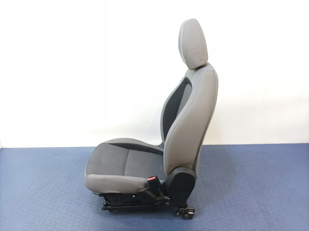 Fiat tipo ii сидіння пасажира правий передній велюр Оригінал