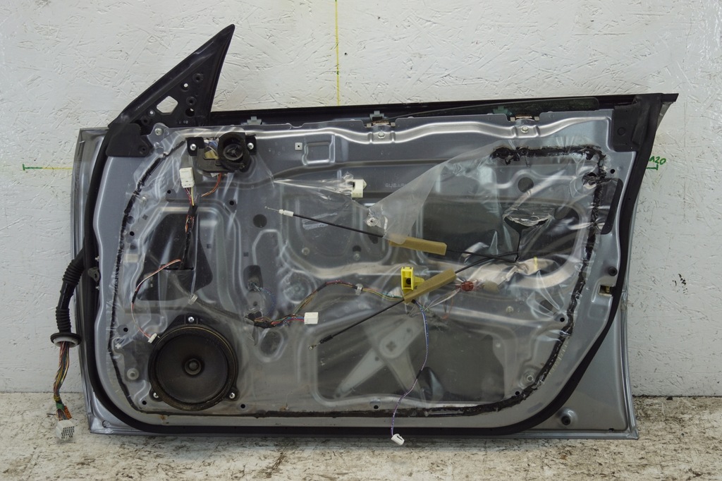 фото №16, Дверь правый перед subaru legacy iv c6z