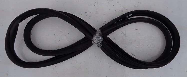 фото №1, Lancia ypsilon iii 12 прокладка дверь правая перед