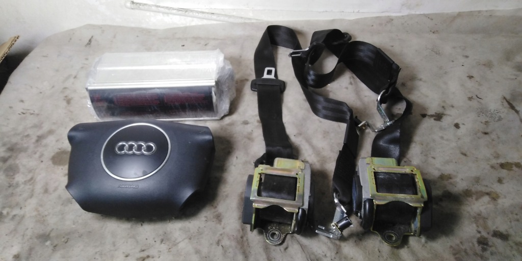 фото №1, Audi a3 8l подушка безопасности водителя пассажира ремни l + p kom