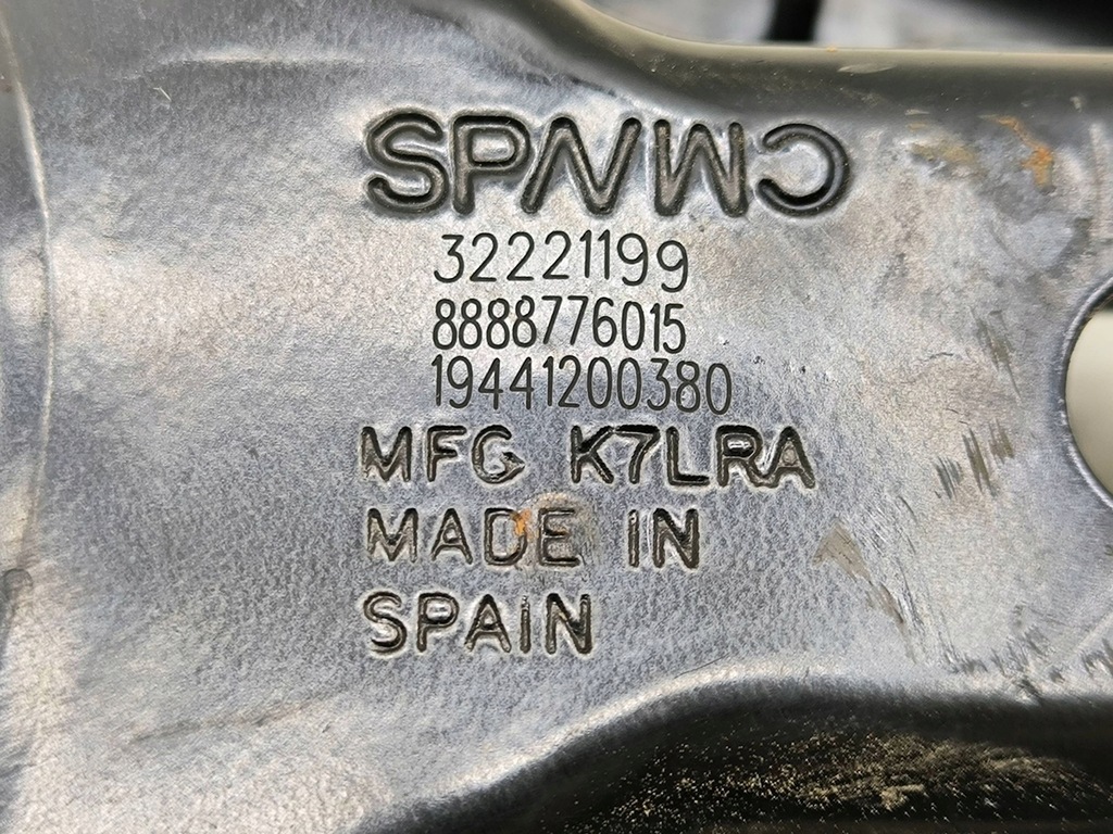 фото №6, Volvo xc40 2021 левая сторона рычаг задний