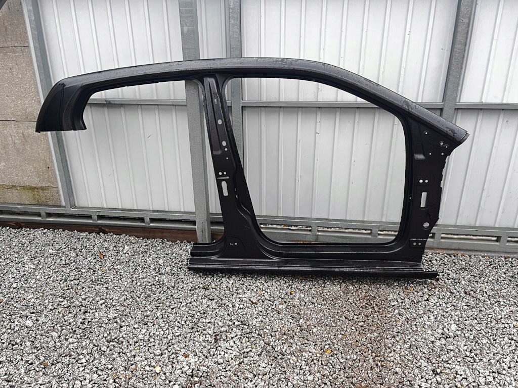 фото №1, Vw up mii citigo правый блок двигателя порог обшивка рама poznań giełda