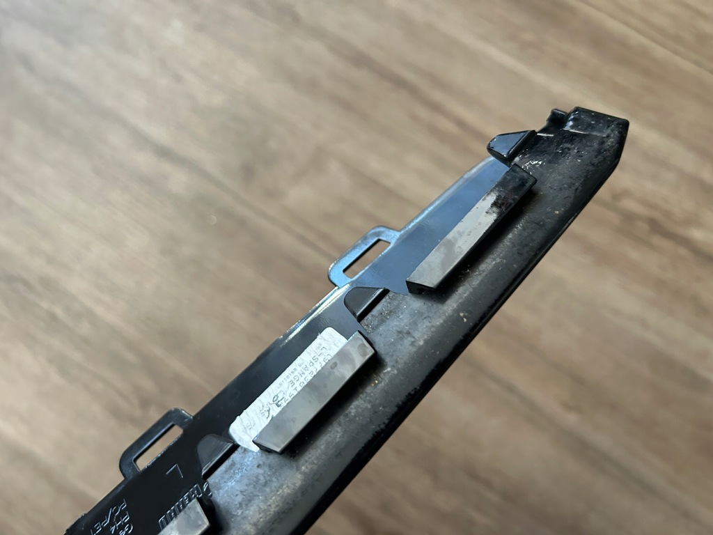 фото №13, Audi sq7 q7 s-line lift 2019-2024 решётка молдинг перед левая czarna 4m0 оригинальный номер