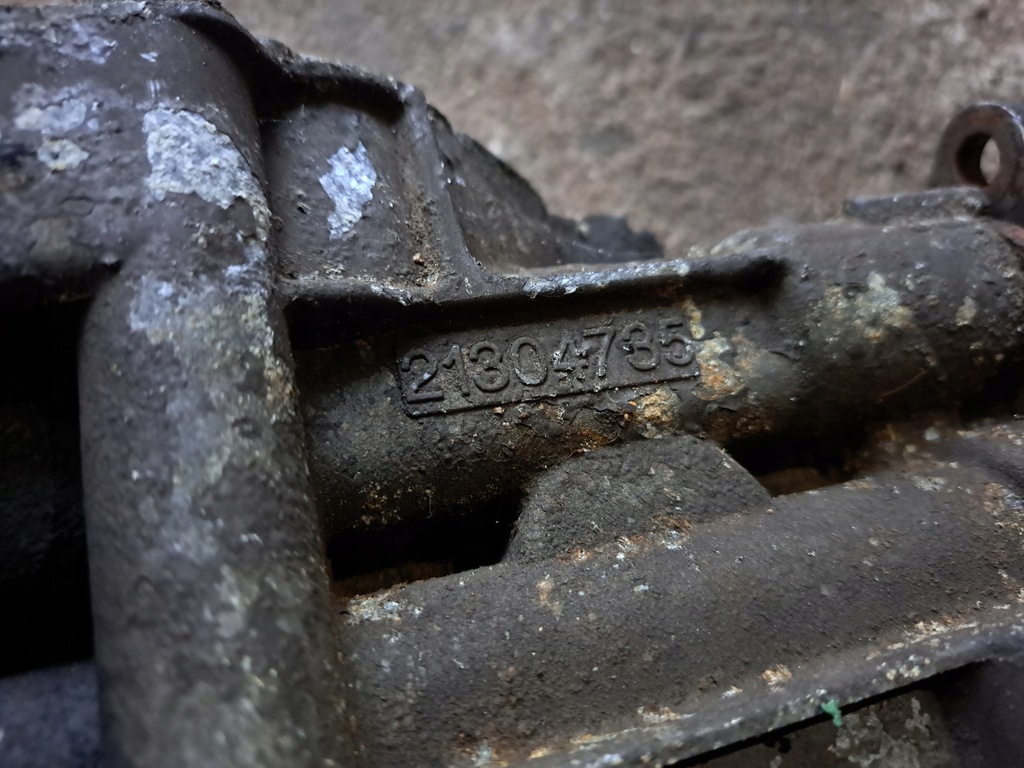 фото №4, Основание фильтров масла volvo fm fh 13 renault magnum dxi