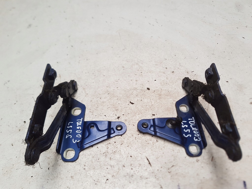 фото №1, Seat toledo 3 iii 04r- петли капот комплект ls5s