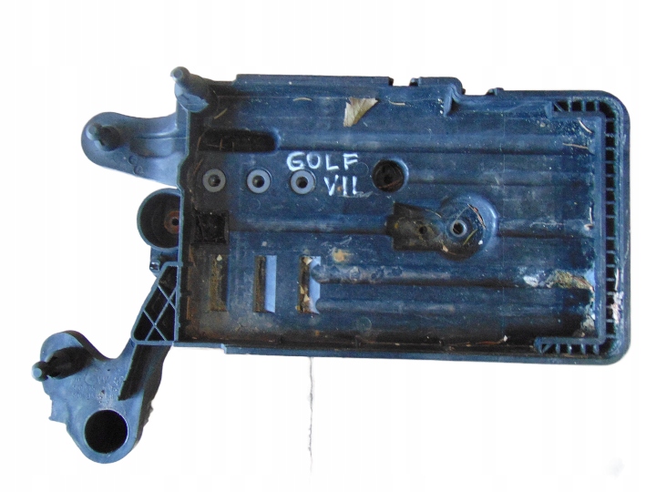 фото №1, Основание аккумулятор vw golf vii 5q0915321g