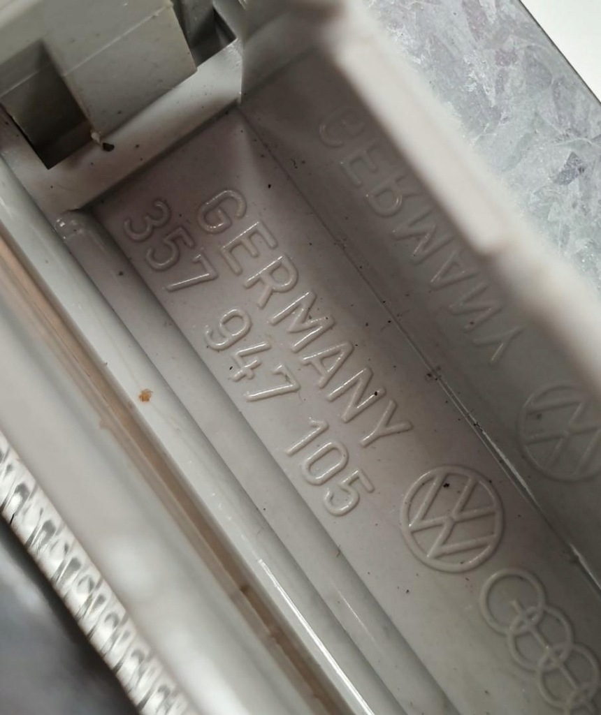 фото №3, Лампа потолочный задняя ford galaxy mk2 357947105