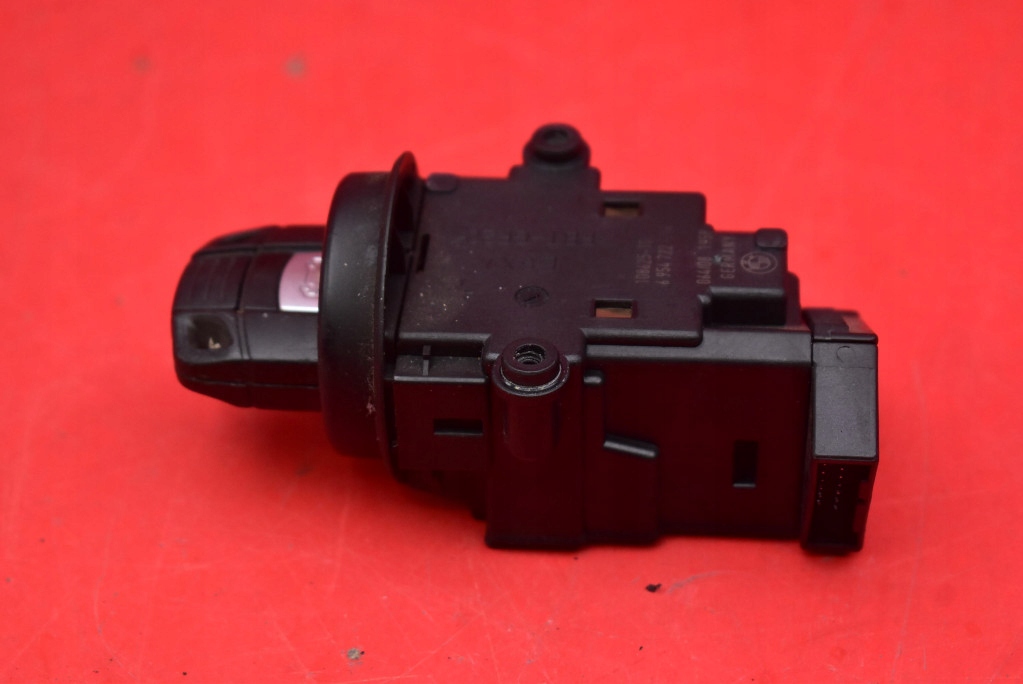 фото №7, Замок зажигания ключ кнопка 6954722 bmw e60 e61 2.0 d 177 km 07-10