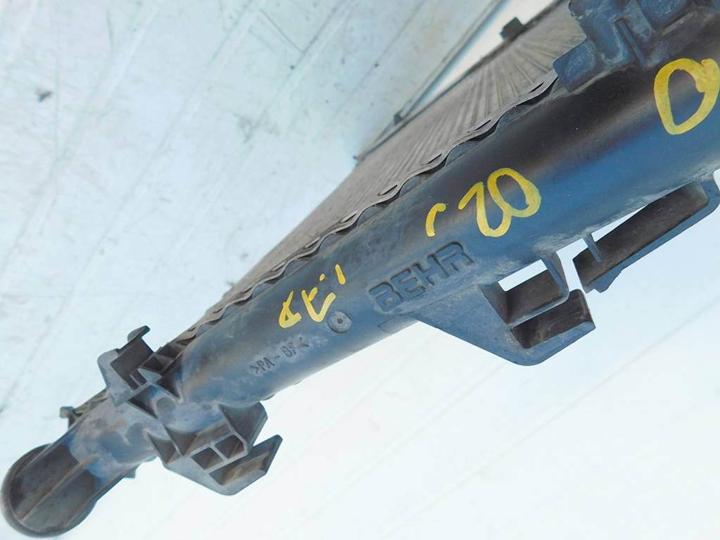 Mercedes vaneo w414 1.7cdi радиатор воды Недорого