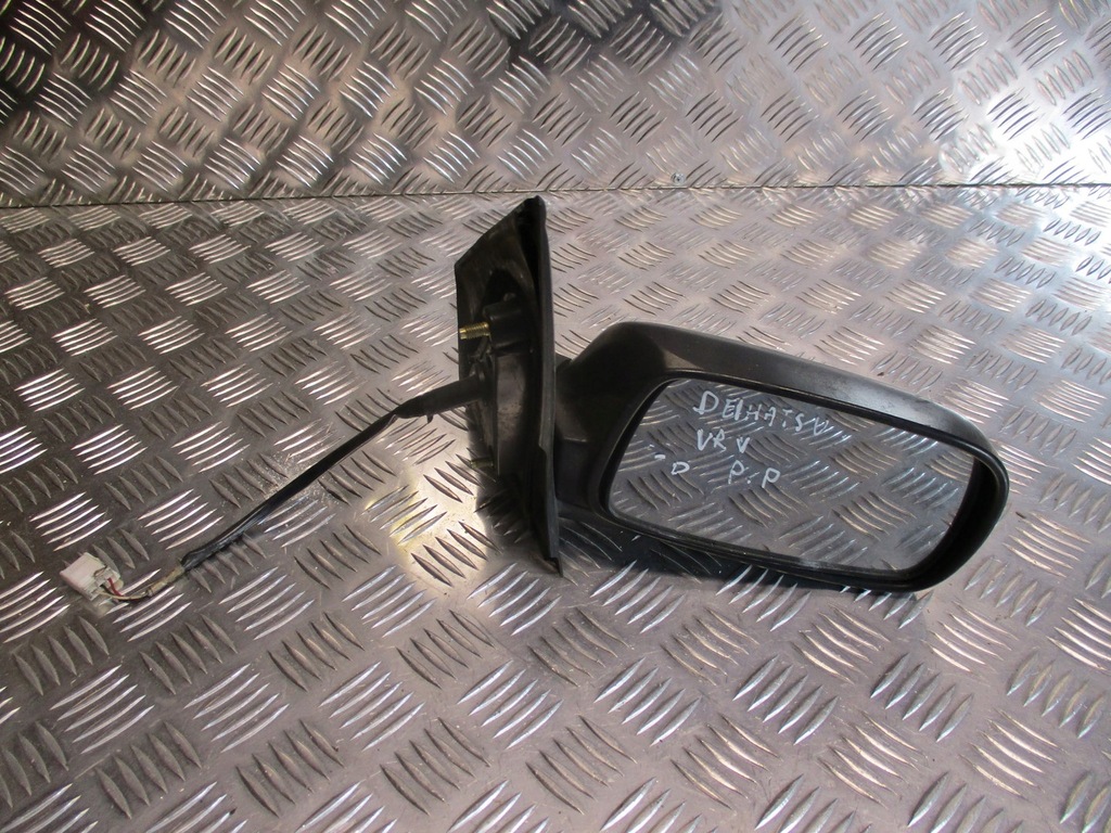 фото №1, Дзеркало праве daihatsu yrv