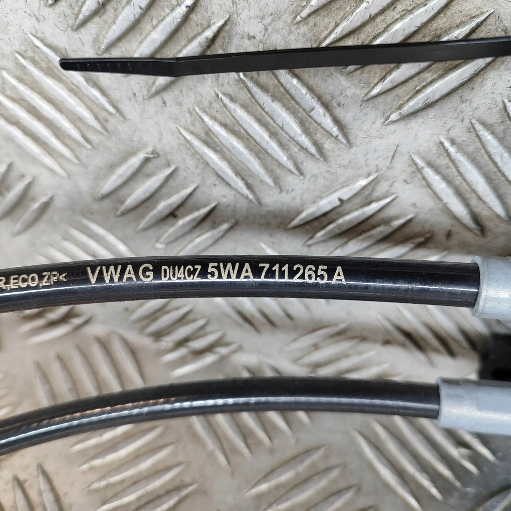 фото №7, Skoda karoq 2023 домкрат перемикання передач / верхній