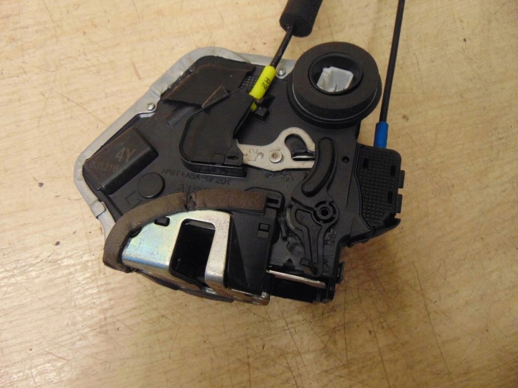 фото №6, Замок лівий задня suzuki kizashi 8 pinów europa