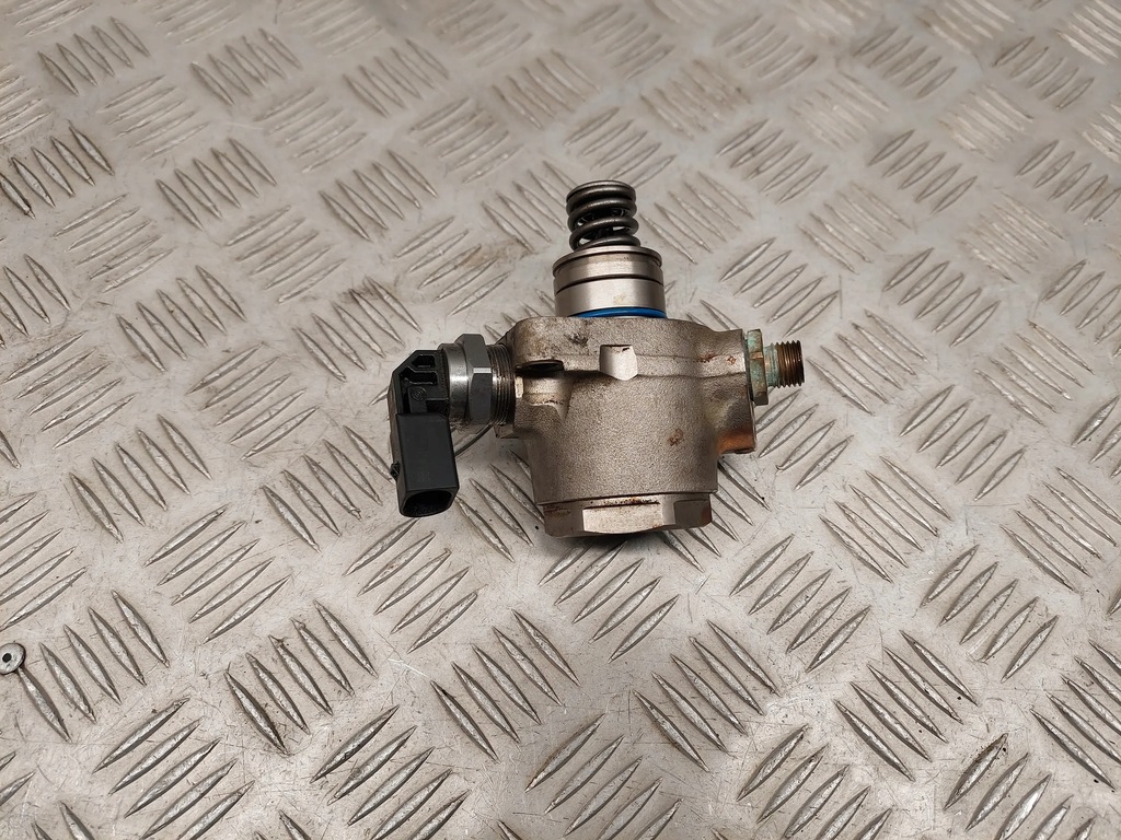 фото №6, Audi q7 4m 06e127026f с передний насоса топливные