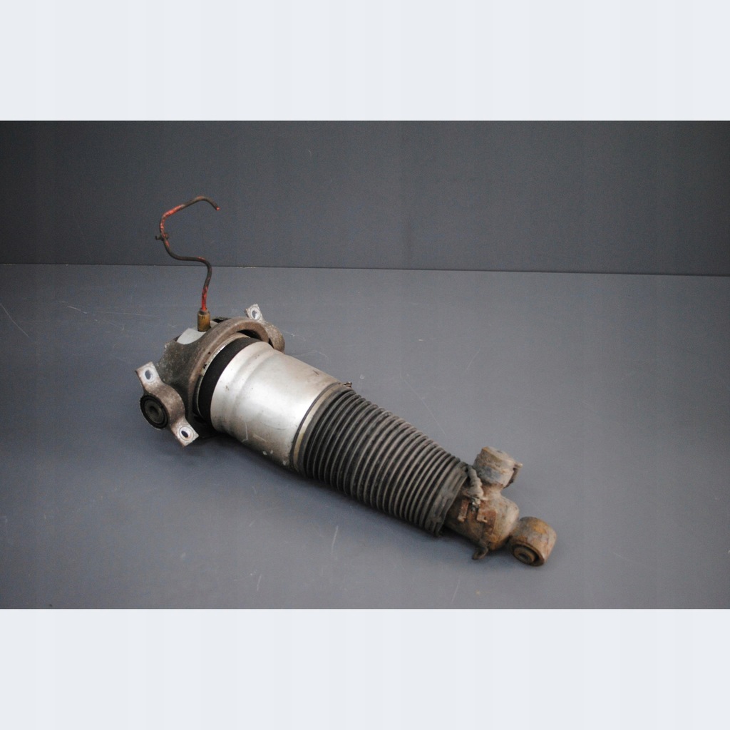 фото №1, Амортизатор левый задняя audi q7 4l 7l8616019a