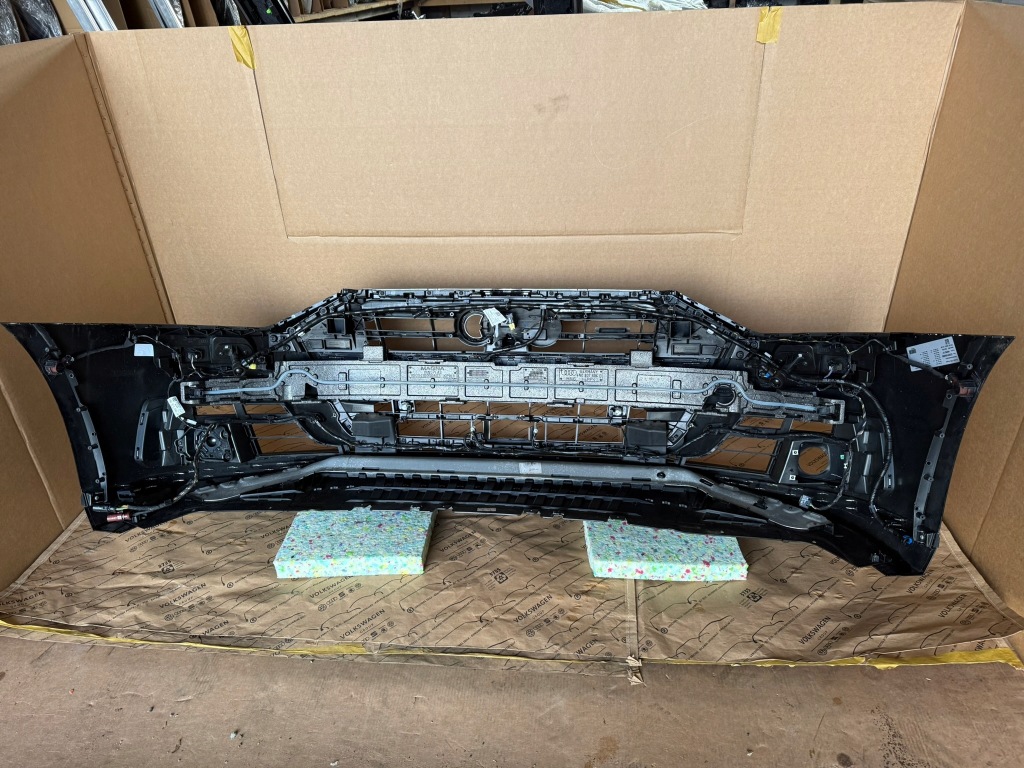 Audi a8 d5 4n бампер перед передній pdc решітка радіатора ly9t orgina kom 4n0807697 21r Київ