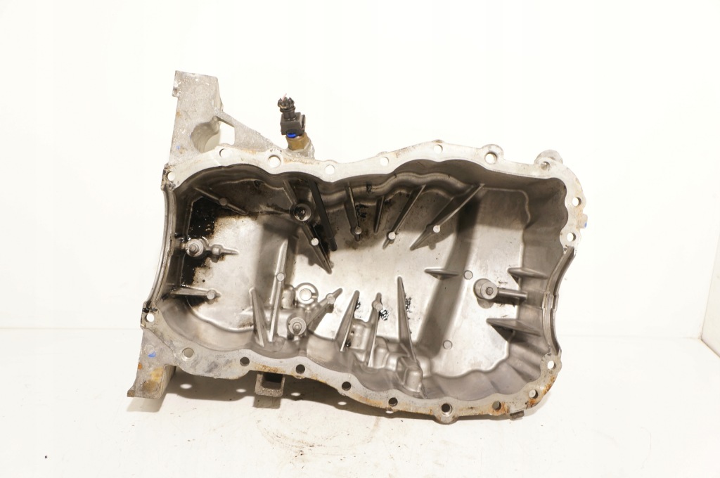 Купить Поддон масляная renault clio kangoo 1.5 dci 1.4 1.6 16v 8200318813